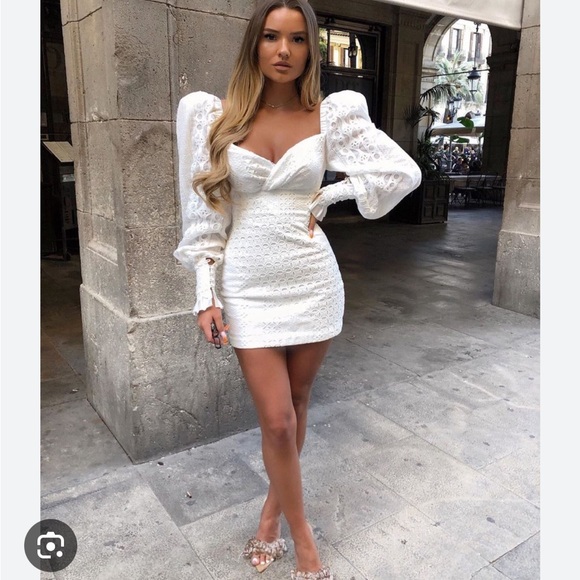 House of CB Marquis Lace Broderie Anglaise Mini Dress White - Picture 8 of 8